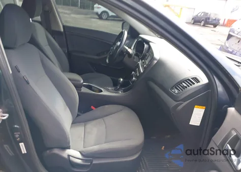 2015 Kia Optima Hybrid z USA, uszkodzony, nr VIN KNAGM4AD4F5082450